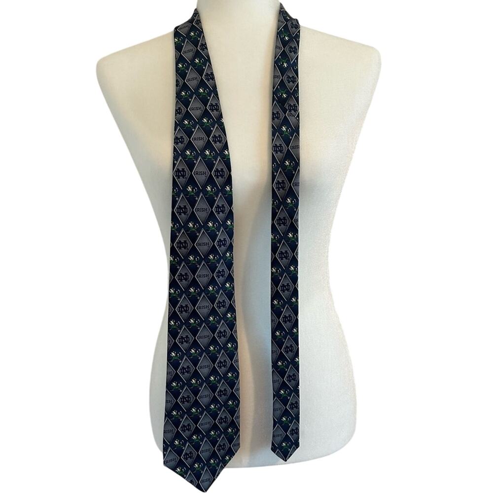 Green NCAA Eagle Neckwear Necktie